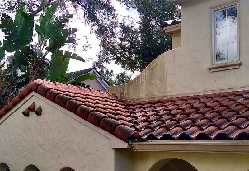 House before undergoing maintenance cleaning