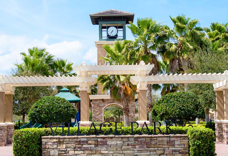 Hunters Creek Village Park Entrance