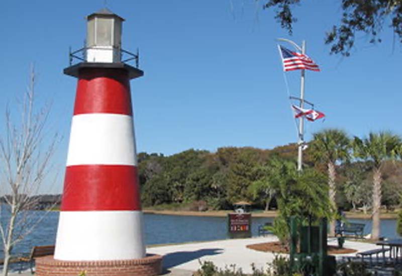 Mount Dora lighthouse, Port of Mount Dora